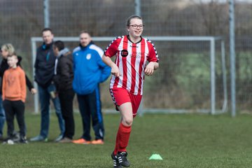 Bild 126 - C-Juniorinnen TSV Zarpen - TuS Tensfeld : Ergebnis: 2:1